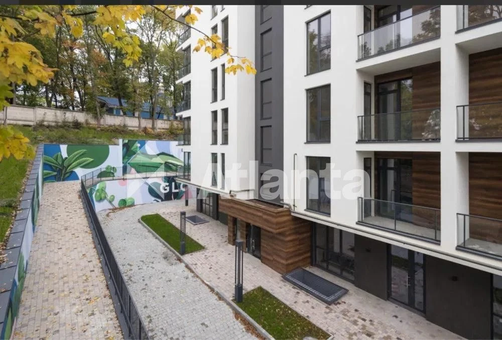 Продаж  квартири у ЖК Globus Central Park по вул. Мечнікова