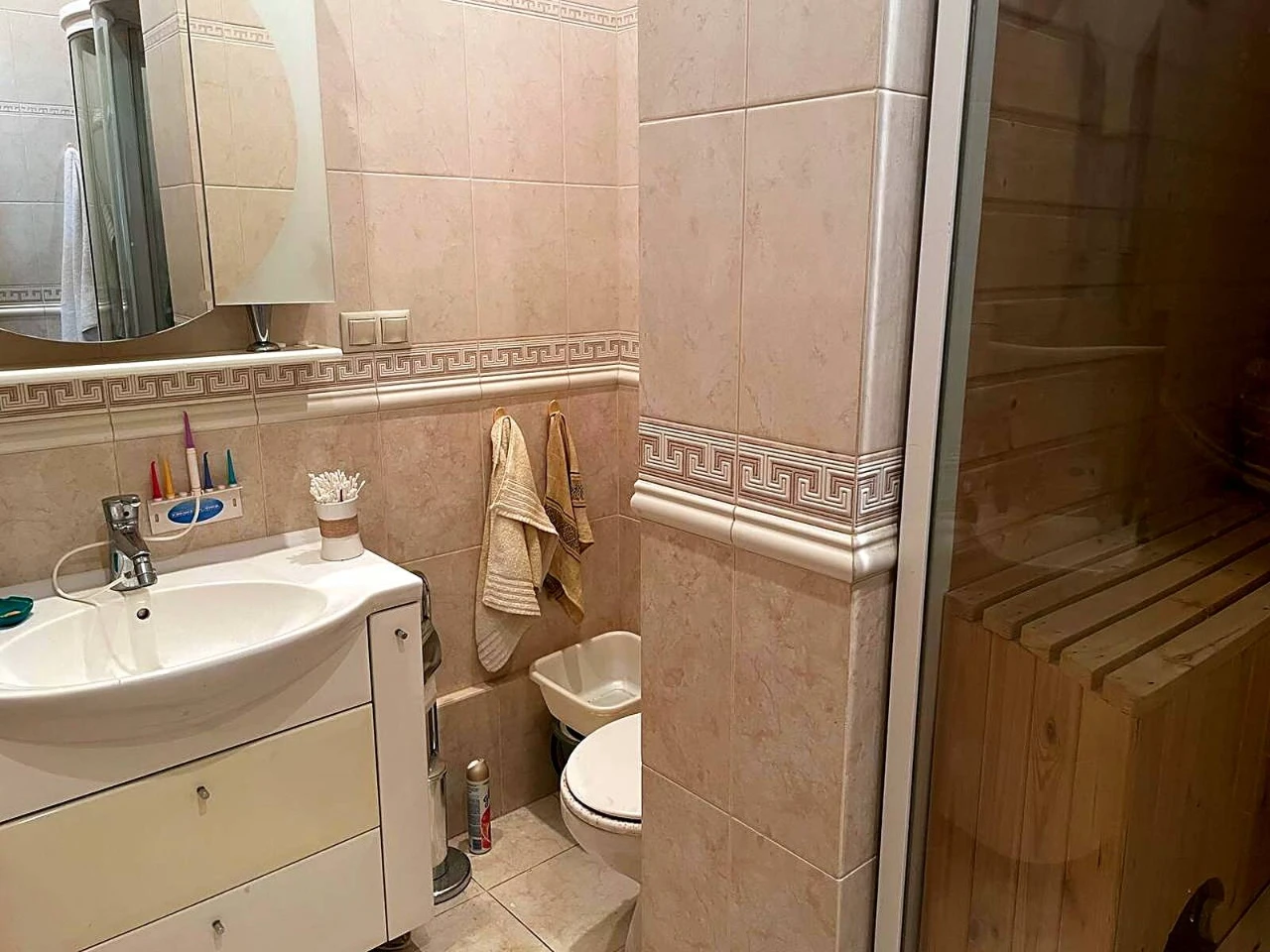 Продаж 1-кімнатної квартири, 52 м. кв. у Києві, Печерськ, ву