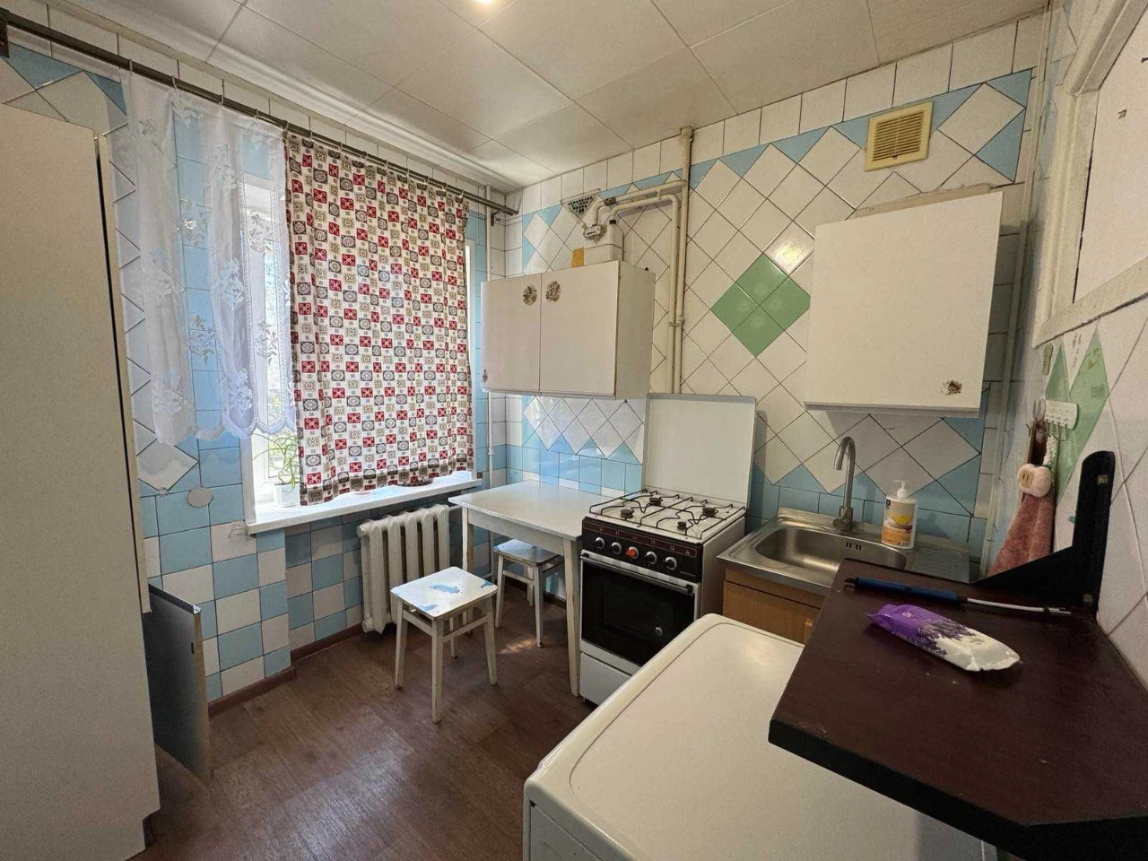 Продам 1 комнатную квартиру на проспкте Слобожанский