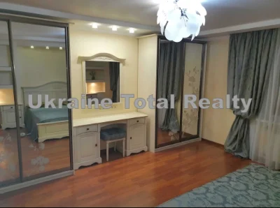 Позняки! 2 кімнатна квартира 76м2 з ремонтом + паркомісце! В