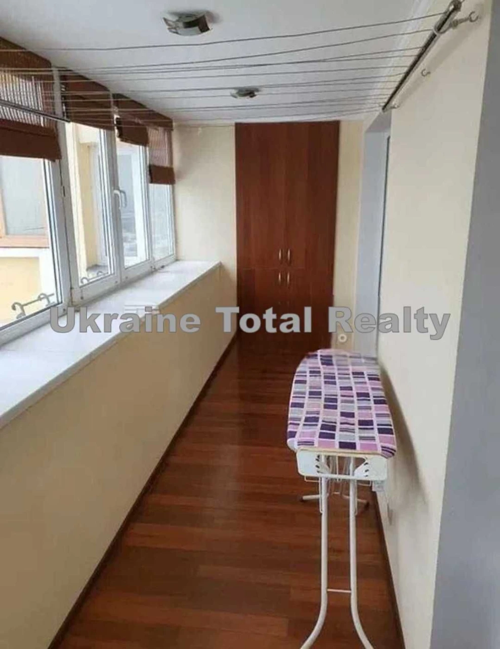 Позняки! 2 кімнатна квартира 76м2 з ремонтом + паркомісце! В