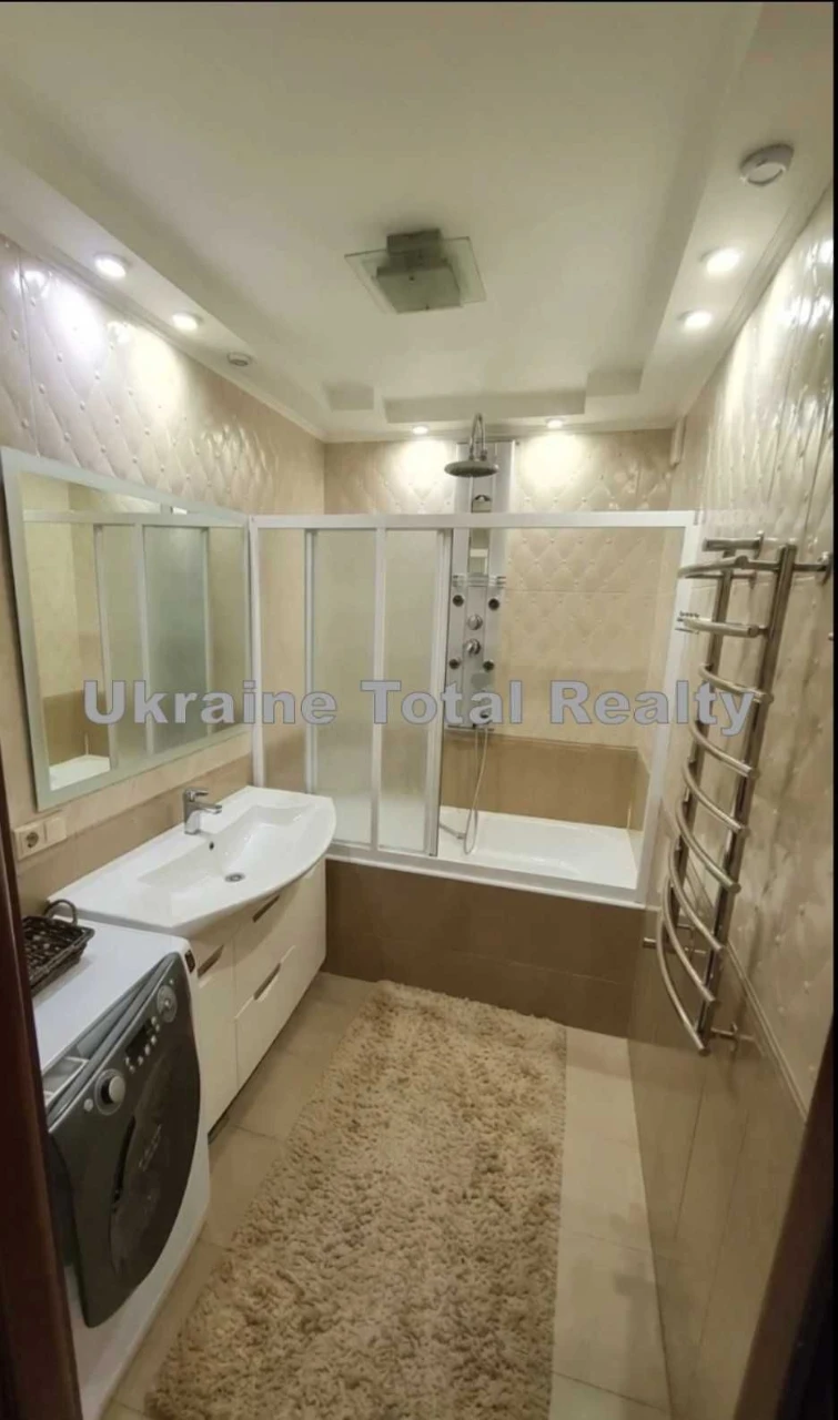 Позняки! 2 кімнатна квартира 76м2 з ремонтом + паркомісце! В