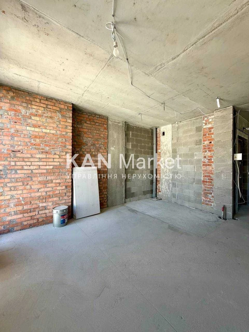 Продаж преміальної 3-кімнатної квартири 107,2 м² з просторою