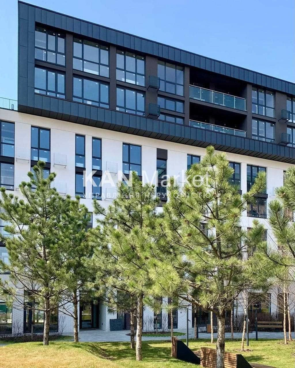 Продаж преміальної 3-кімнатної квартири 107,2 м² з просторою