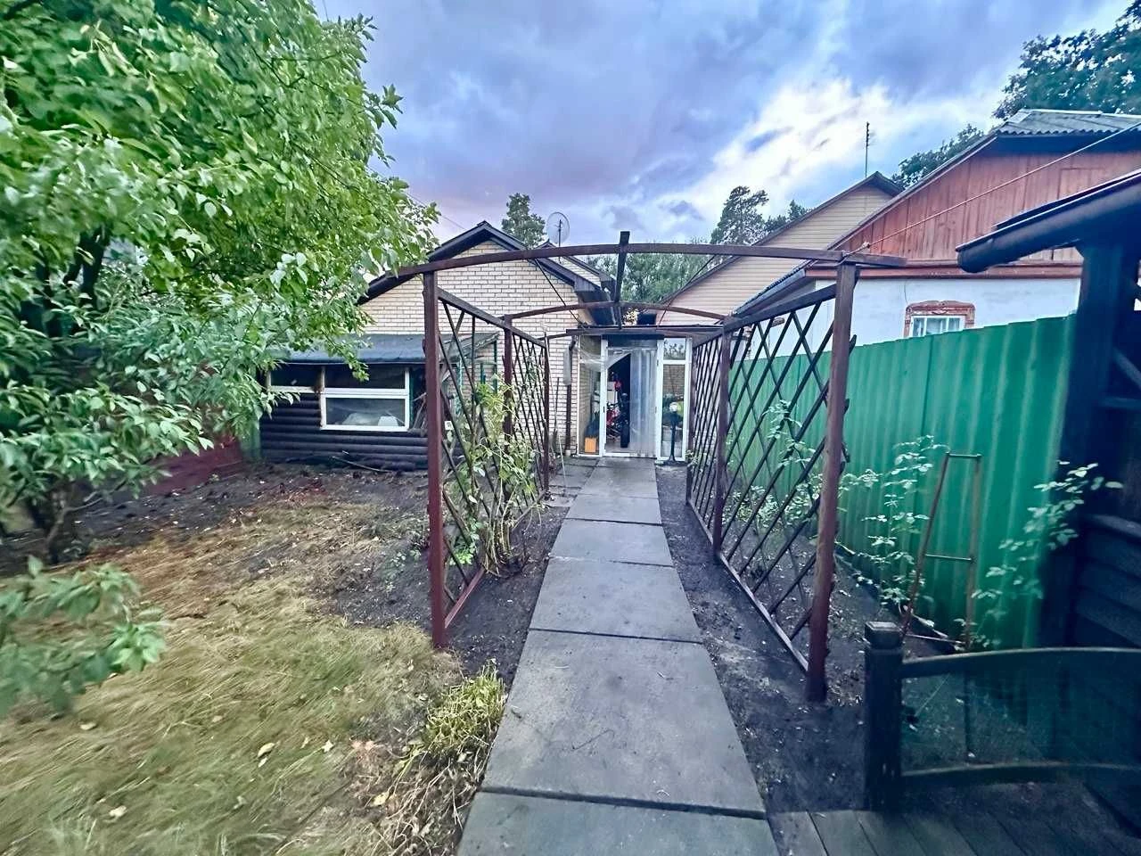 Продаж комфортного будинку 153.7 м² — пров. Волховський (Том