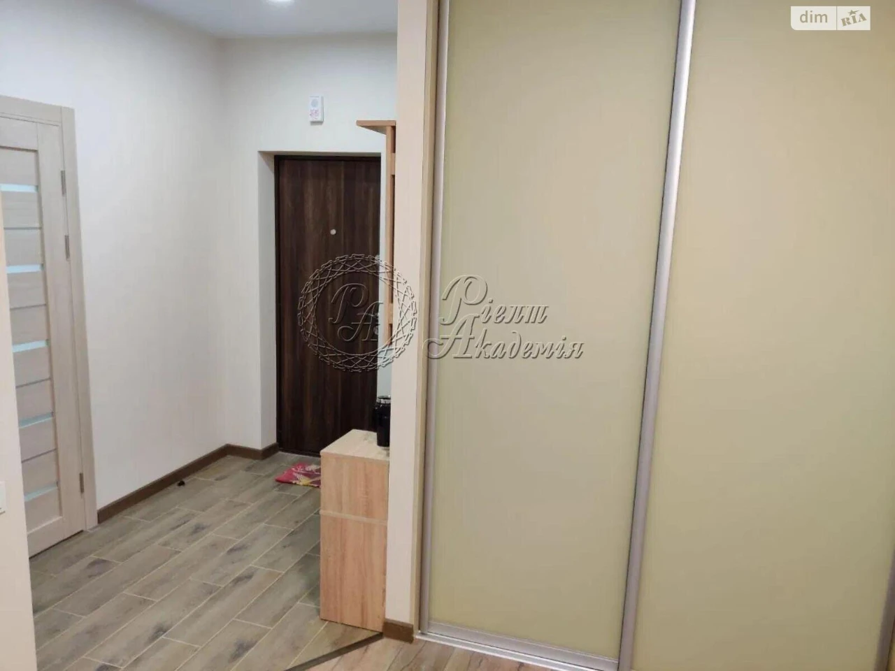 Продаж Квартира Пирогів