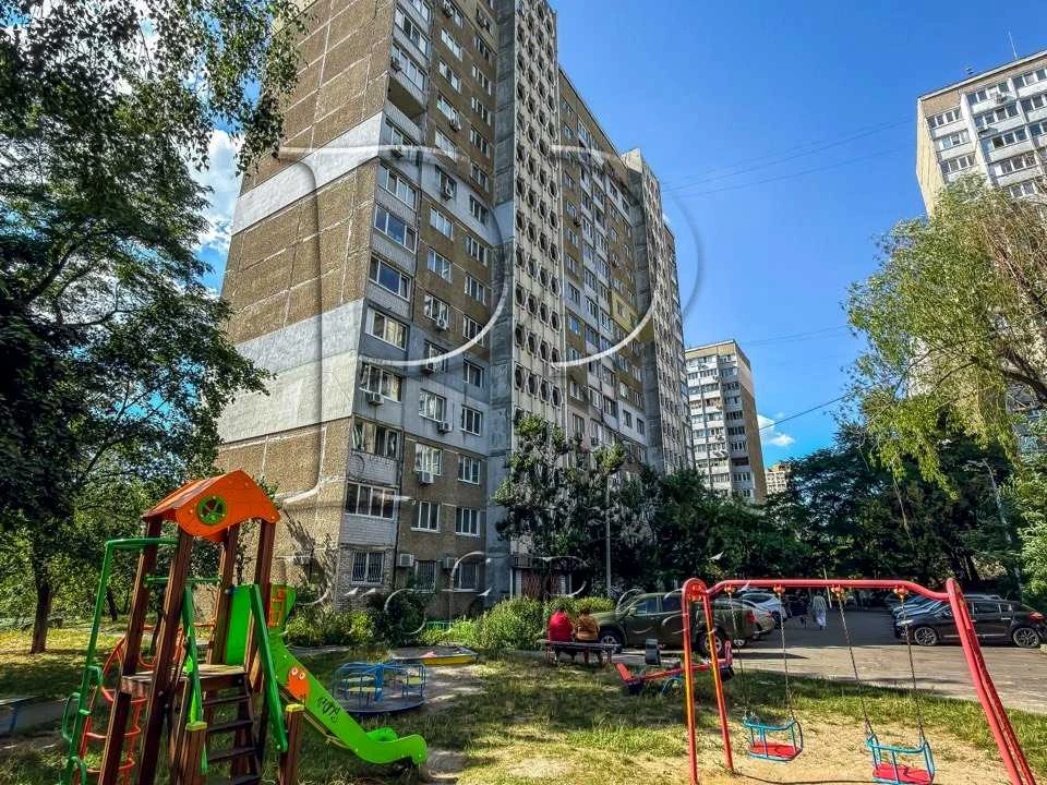 Квартира. Київ, Квітневий пров.