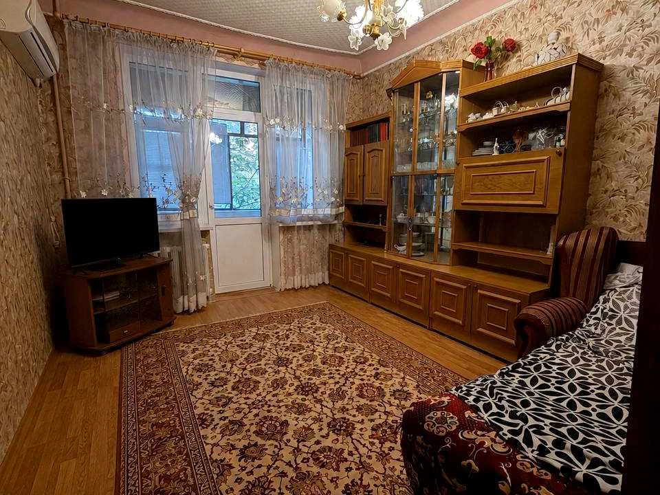 Квартира. Дніпро, Олександра Поля вул.