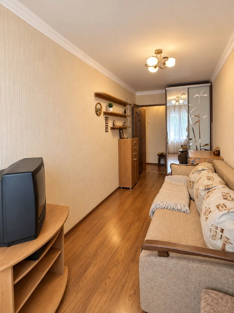 Продам 3-х ком квартиру - Уют Комфорт и Отличная локация !