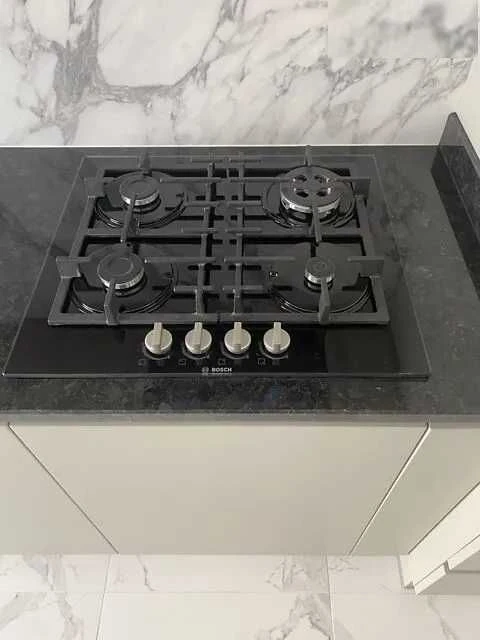 Продам 1к. квартиру, 47м2, з Новим, сучасним ремонтом в Жк Щ