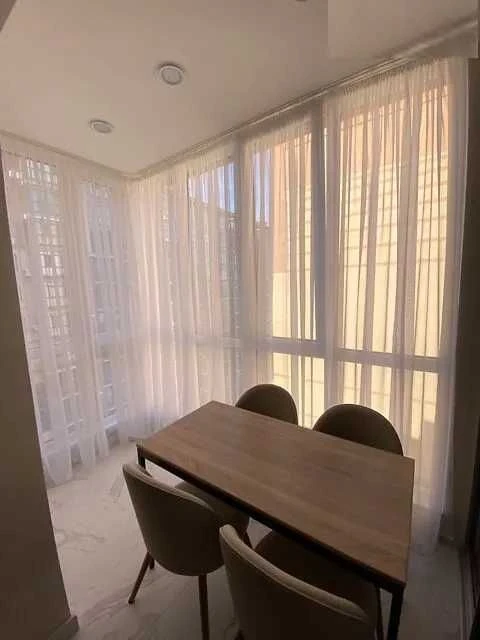 Продам 1к. квартиру, 47м2, з Новим, сучасним ремонтом в Жк Щ