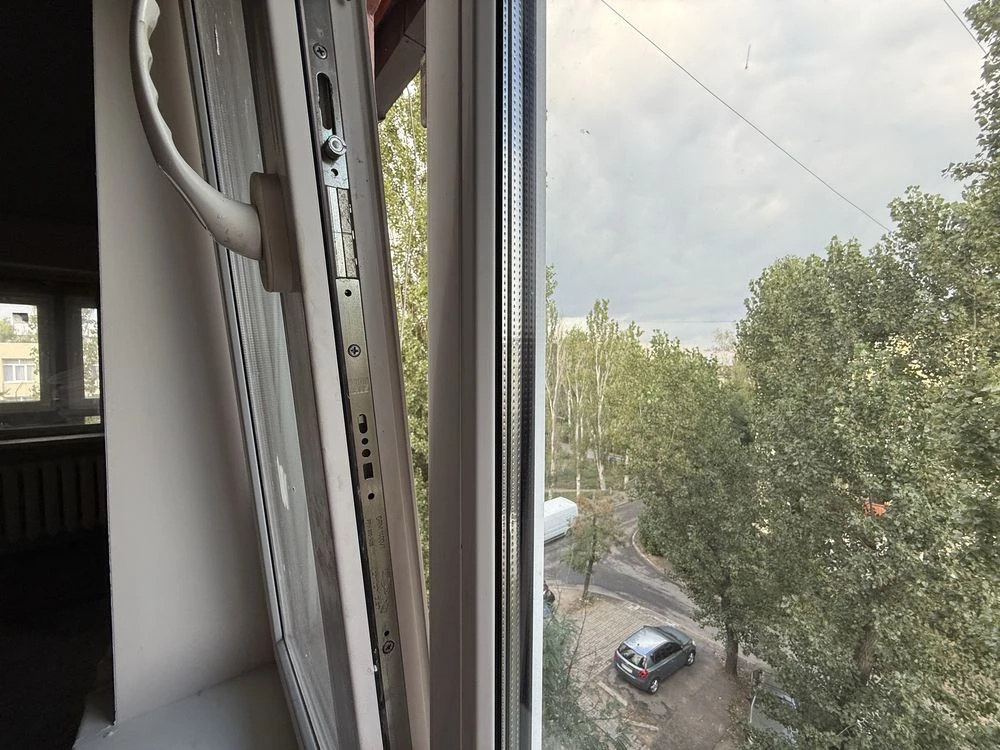 Продам 1 ком квартиру Косиора, утеплена, готова  под Ваш рем