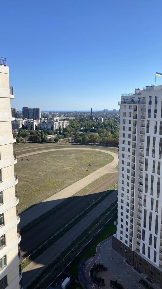 Продам 1 ком квартиру с видом  на море  Кадорр сити -36700 $