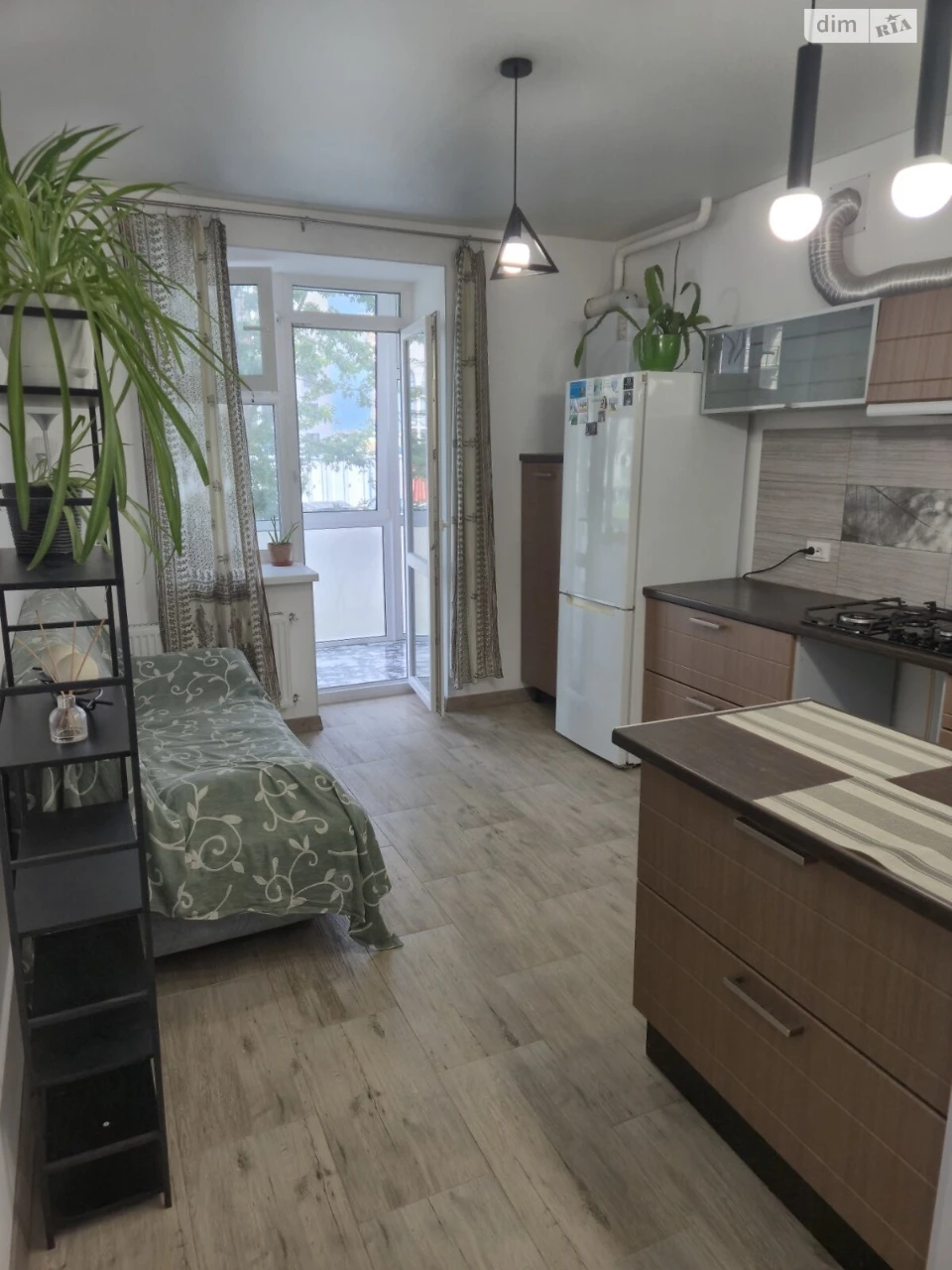 Продаж Квартира Академічний