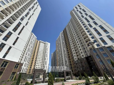 Продаж видова 1-к квартири 41 м2 за 52000 у.о. у ЖК Жемчужин