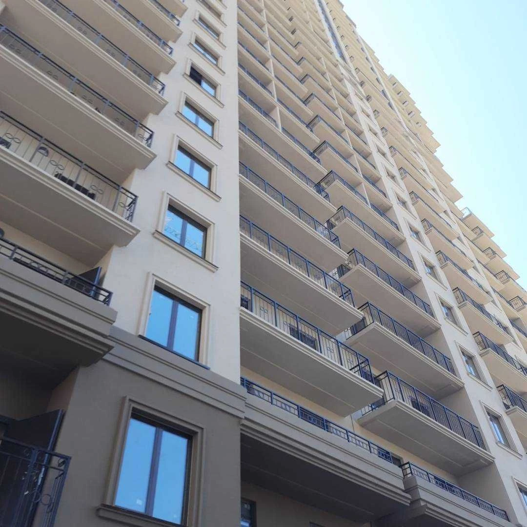 Продам паркінг в новому будинку на 5 ст Фонтану