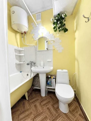 Продаж 1-кімнатної квартири на Черемушках, Варненська, 32 м²