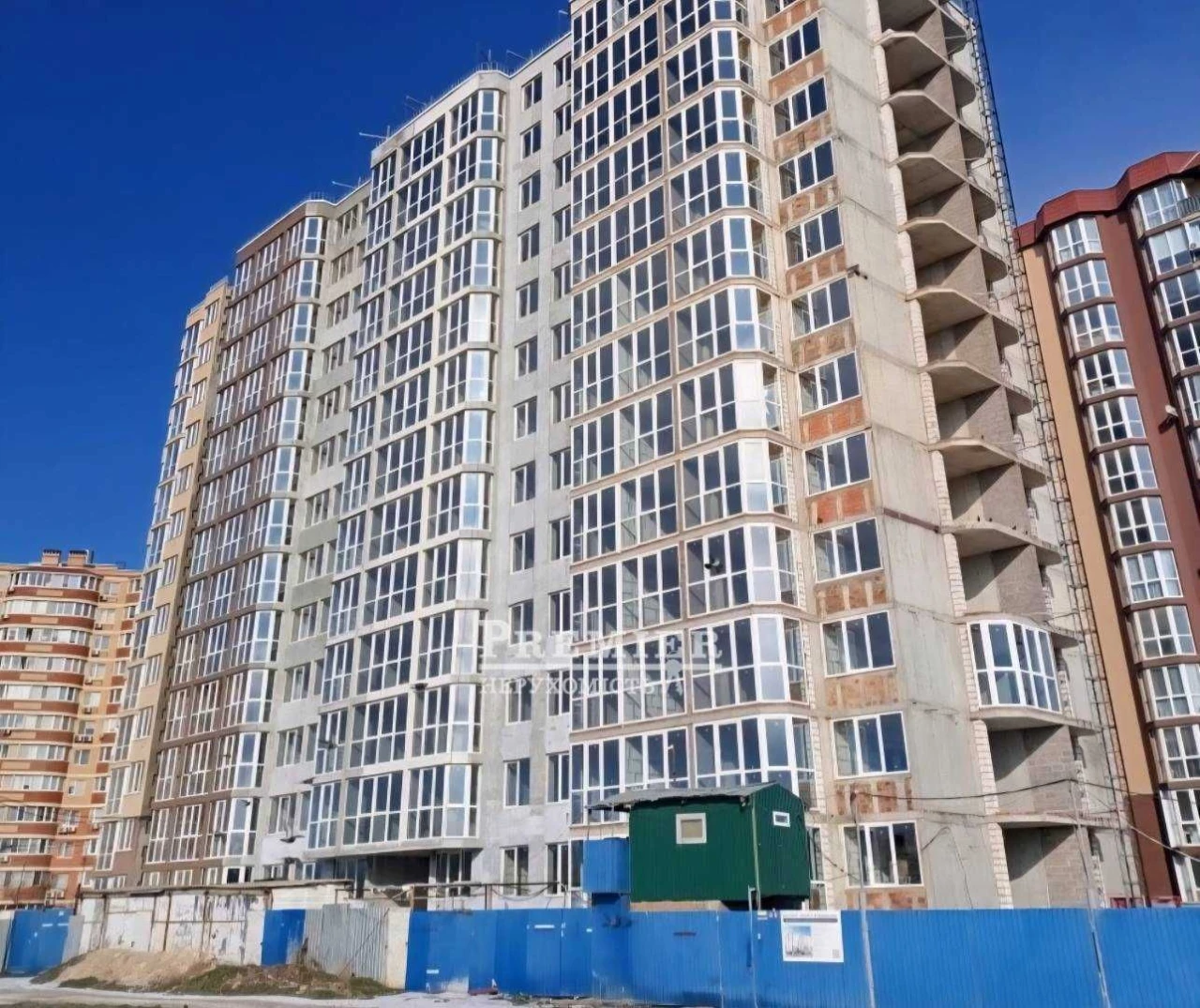 Продам квартиру у новому цегляному будинку