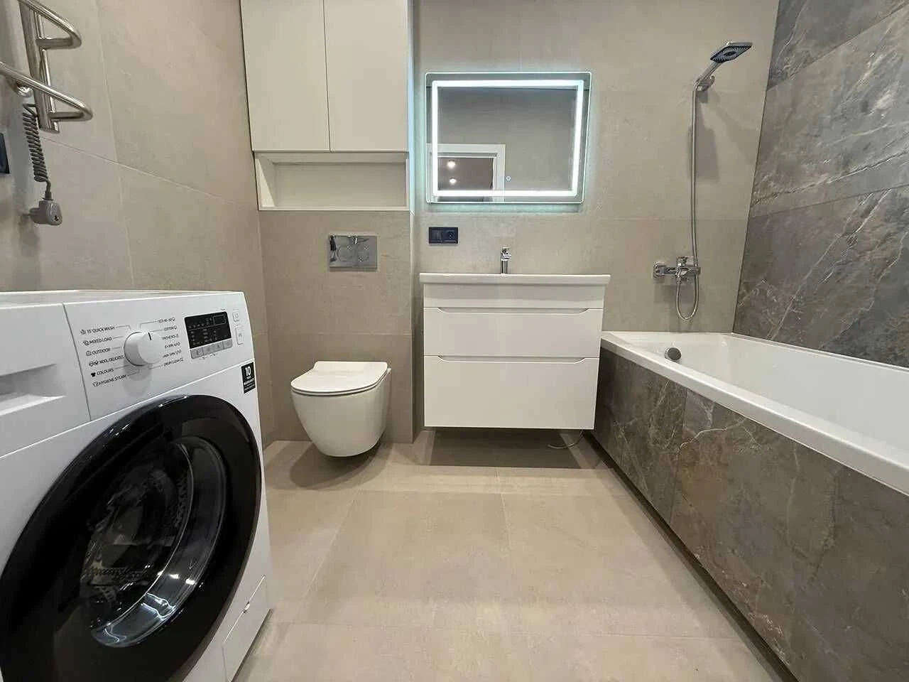 Простора 2кім квартиру,70м2 з ремонтом та меблями в ЖК Княги