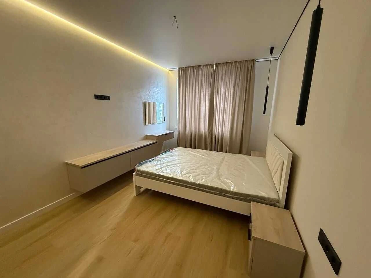 Простора 2кім квартиру,70м2 з ремонтом та меблями в ЖК Княги