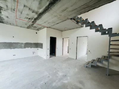 Будинок 120кв.м., 4 сотки, в 15 хв від центру міста