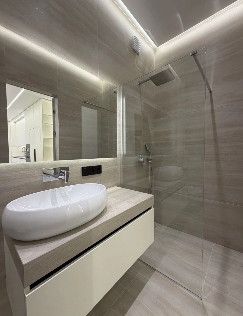 Продаж 2-х кім.квартири ЖК Uzh Towers