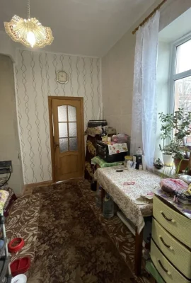 Продам малогабаритную квартиру Москалівка