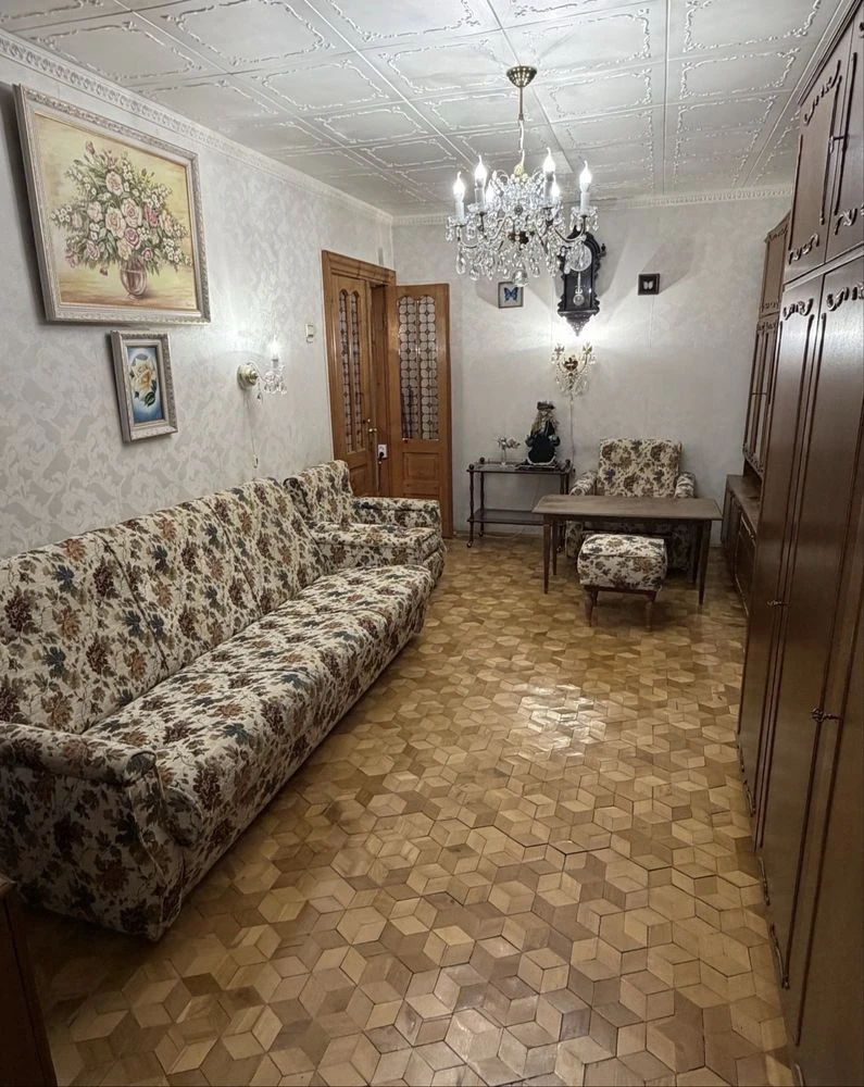 Продається 2-кім квартира, Проспект Незалежності