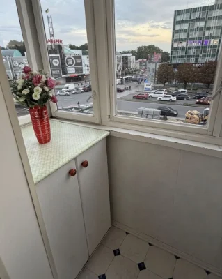 Продається 2-кім квартира, Проспект Незалежності