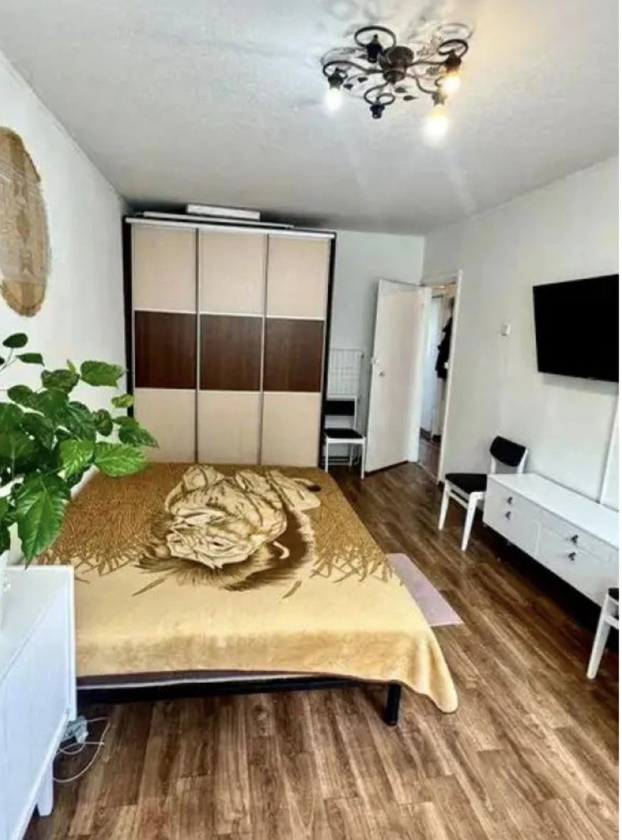 Продам 3 ком кв Салтовка 605м-н пр Юбилейный