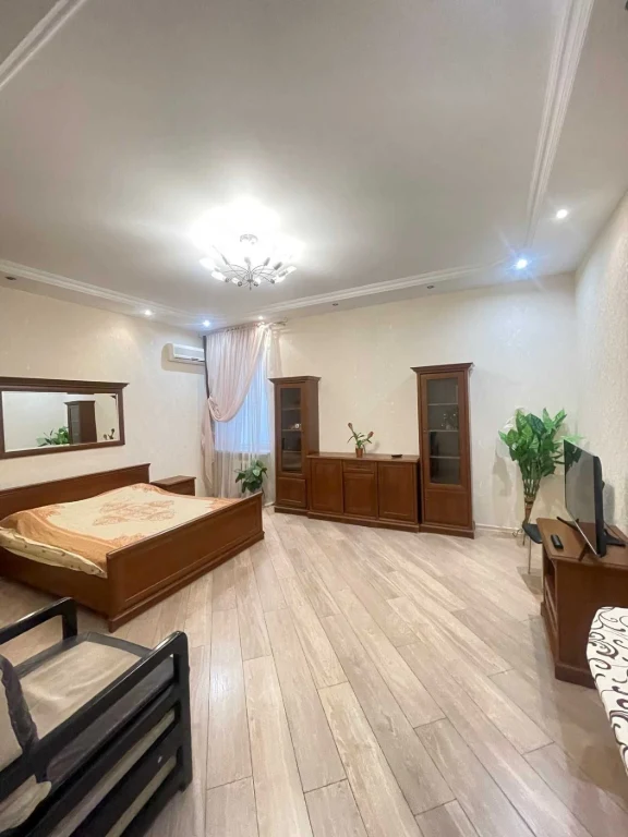 Продам 2-комнатную квартиру пер. Некрасова