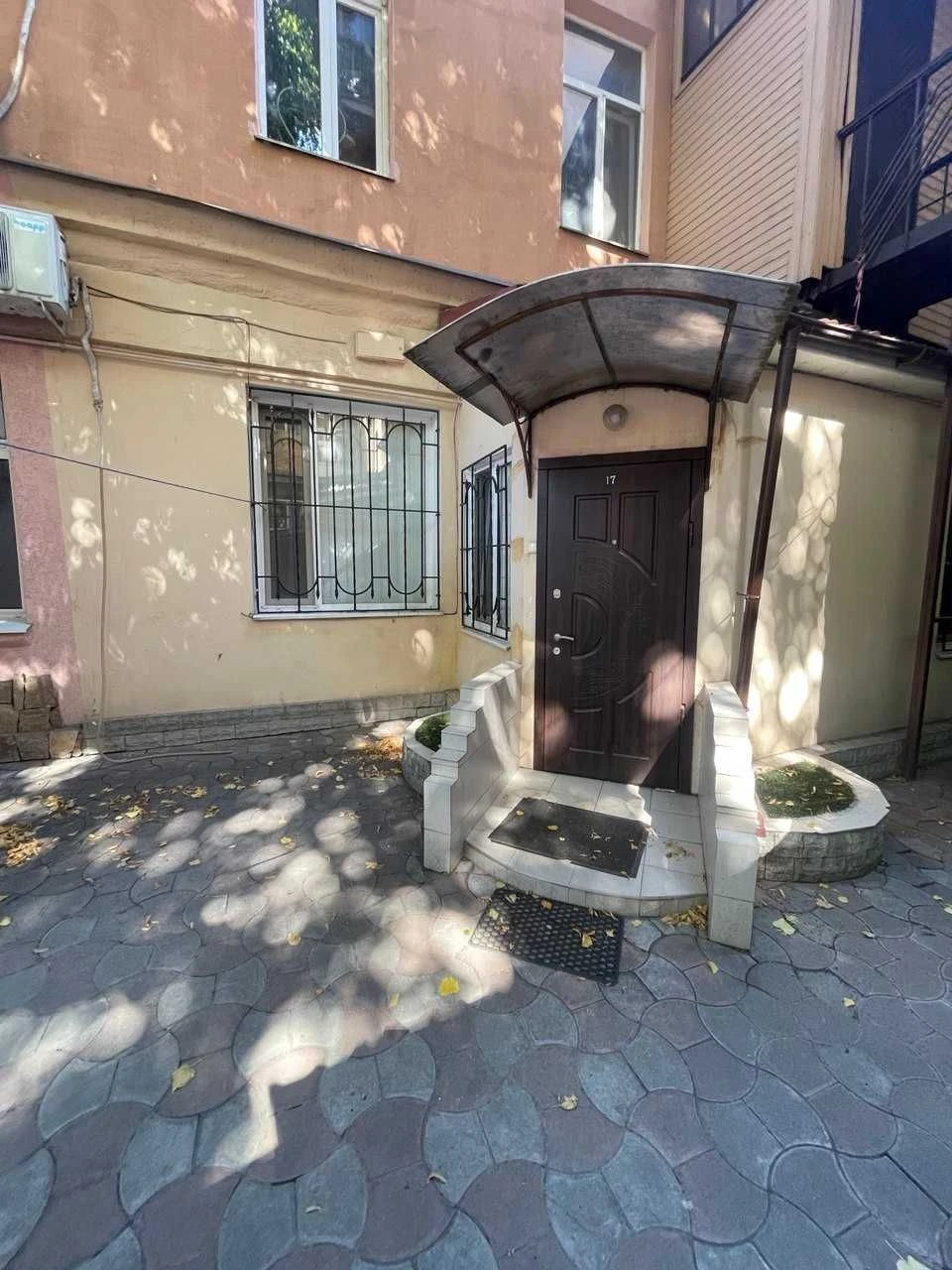 Продам 2-комнатную квартиру пер. Некрасова
