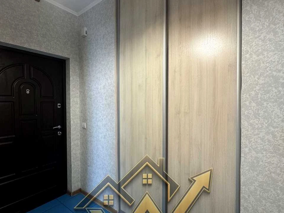 Квартира. Київ, Феодосійська вул.