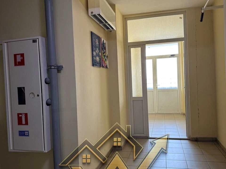 Квартира. Київ, Феодосійська вул.