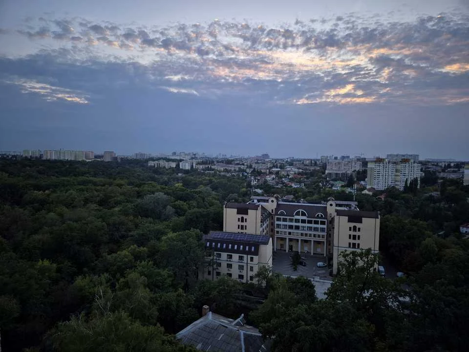 Квартира. Київ, Авіаконструктора Ігоря Сікорського вул.