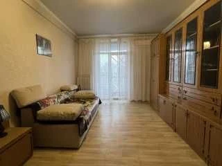 Атамана Головатого/Церковная сталинка 1 комн.квартира