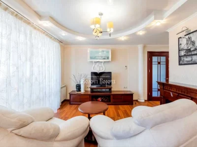 Apartment. Kyiv, Petra Hryhorenka Avenue.
