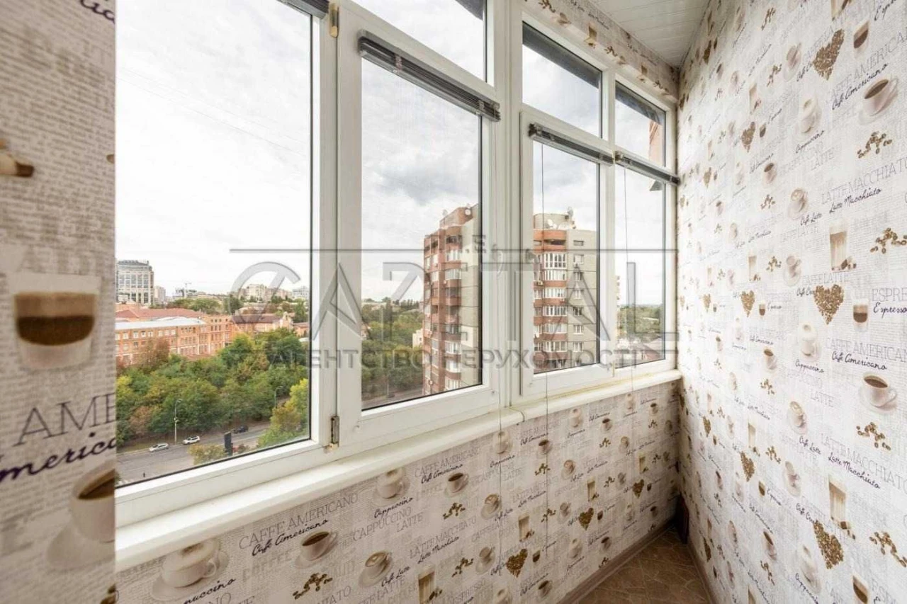 Продаж / Квартира / 125 м2 / Печерський район / вул. Старона