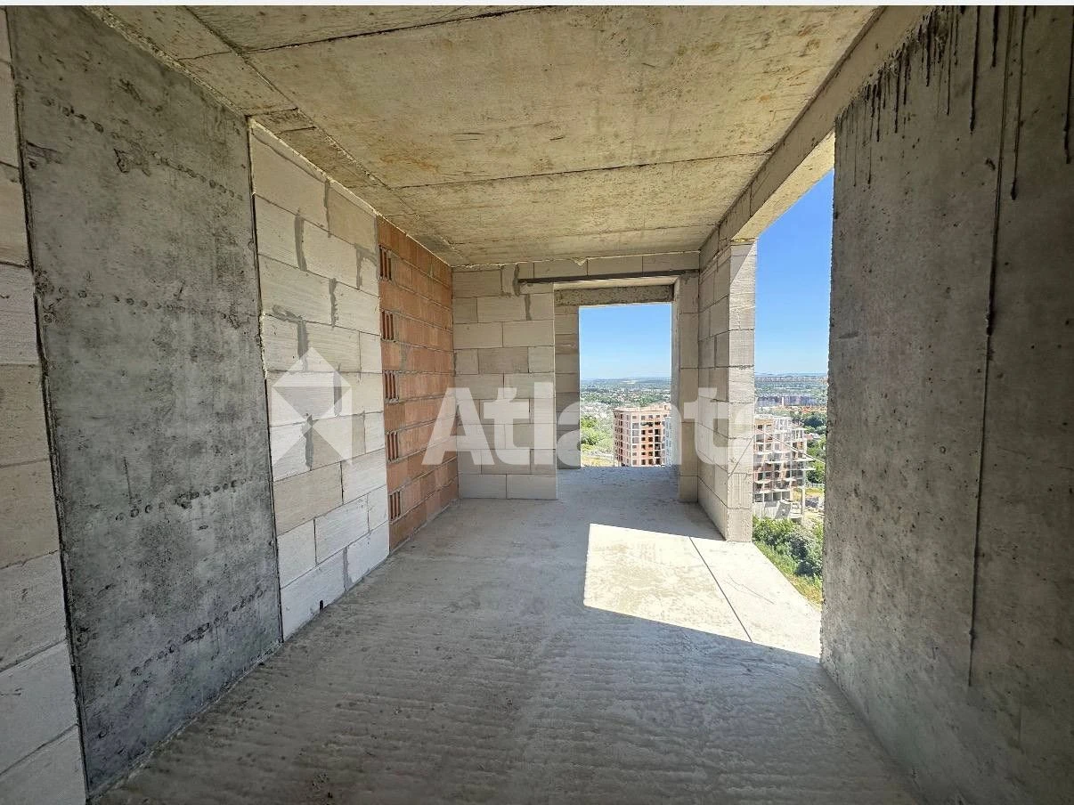 Продаж квартири-студії в ЖК Viking Hills по вул. Щурата