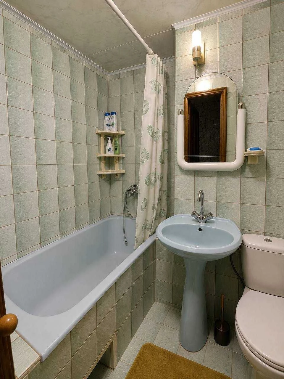 Продам 2к квартиру Поля 14, центр