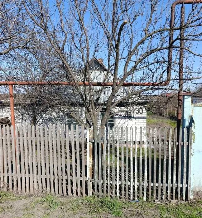 17 соток  | Червона лінія | Під бізнес, магазин, склад | 17