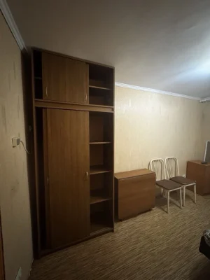 Собственник ! Продаю свои 2 комнаты в 5 комнатной комунально
