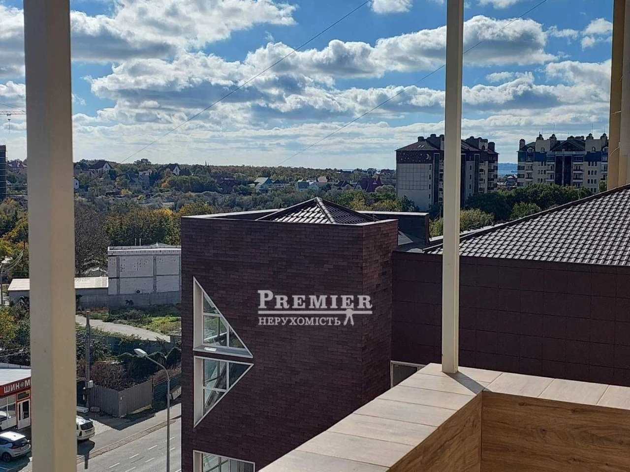 Продам двухкімнатну квартиру в новому ЖК на Сахарова