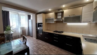 Продам 1 - к  квартиру. Слободка, 50кв м