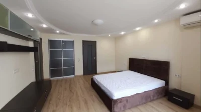 Продам 1 - к  квартиру. Слободка, 50кв м