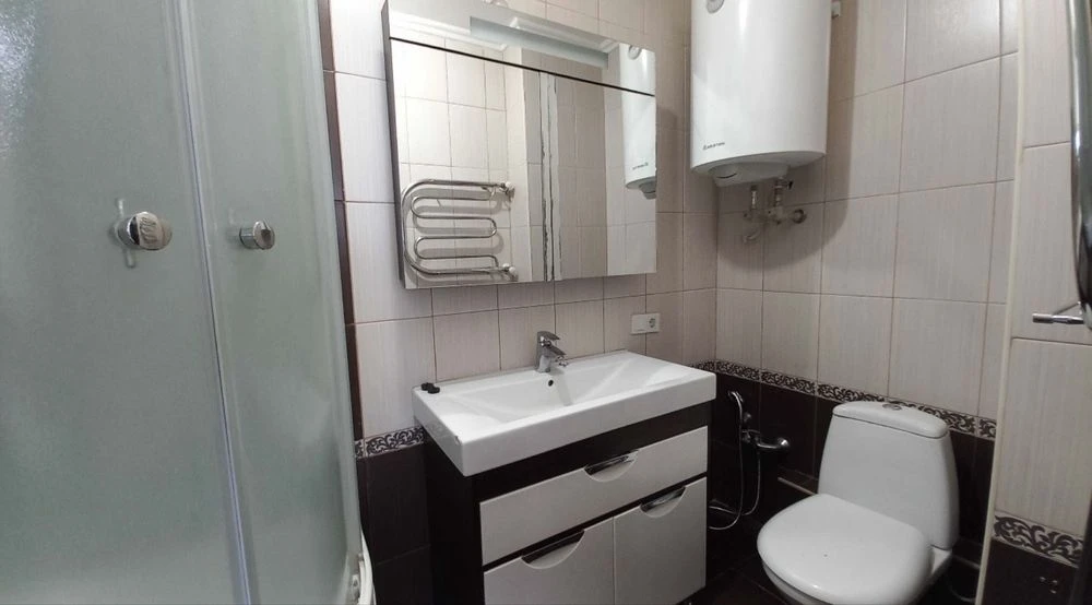 Продам 1 - к  квартиру. Слободка, 50кв м