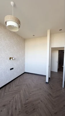 Продам 2 кімнатну жк Манхетен