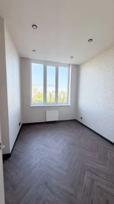 Продам 2 кімнатну жк Манхетен