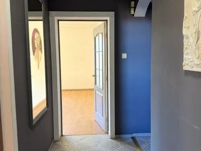 Продаж квартири 3-кімн. 88 м² 5/5 пов.