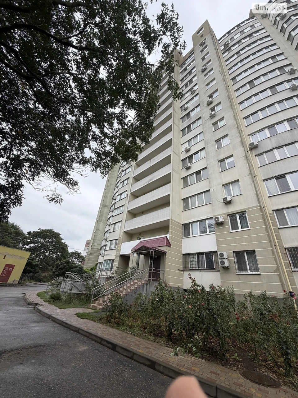 Продаж Квартира Ближні Млини